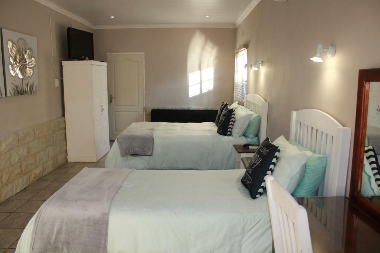 Lighthouse Bed & Breakfast Kroonstad Bagian luar foto